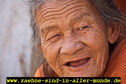 old-lady-845225__340 - Kopie